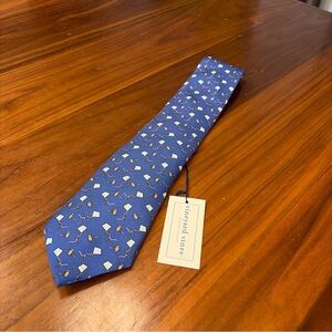 NWT NEW Vineyard Vines Men’s Neck Tie Blue Kites Gavels Preppy Law